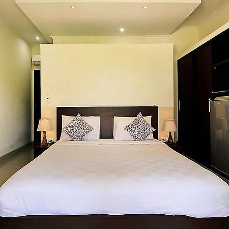 Indah Homestay Семиньяк Экстерьер фото