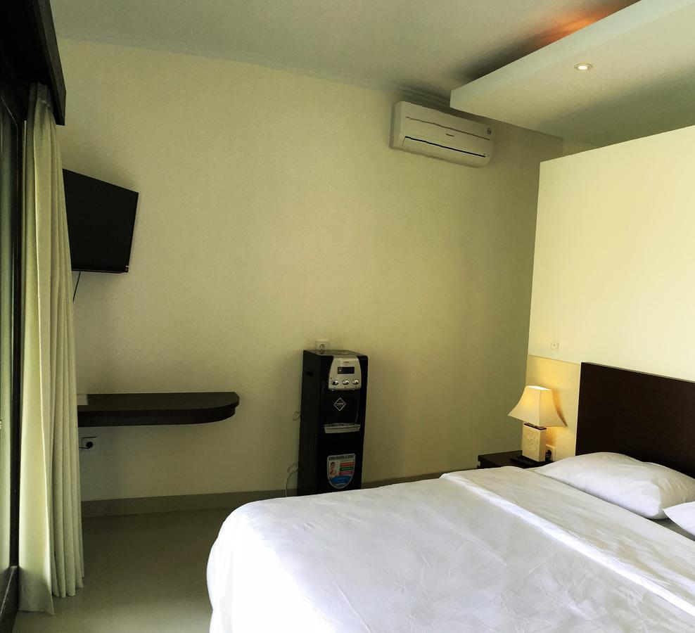 Indah Homestay Семиньяк Экстерьер фото