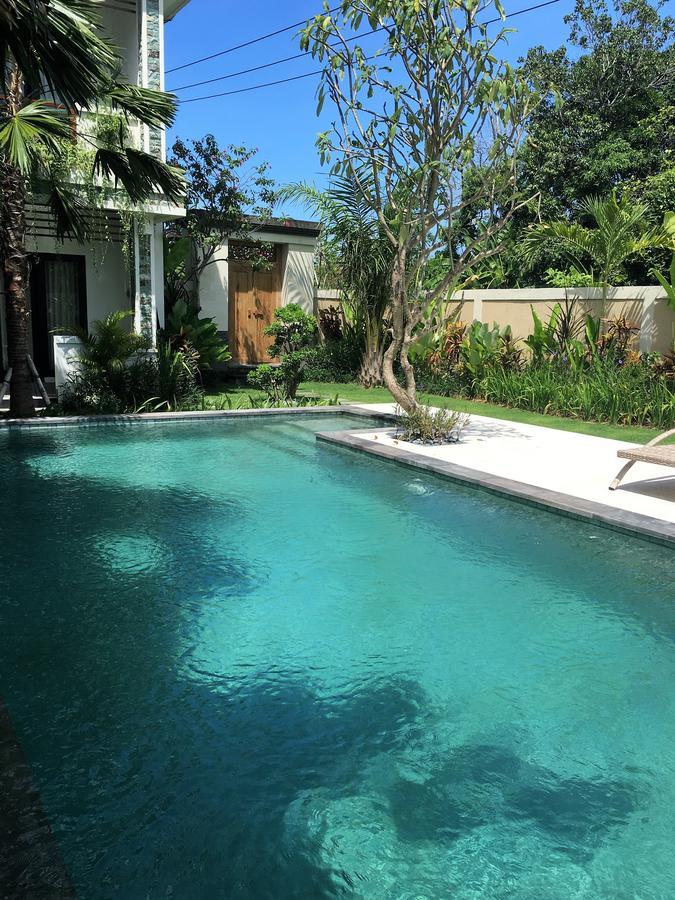 Indah Homestay Семиньяк Экстерьер фото