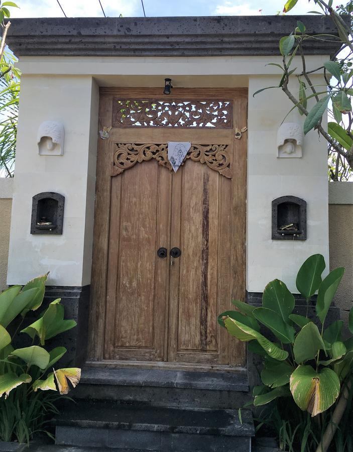 Indah Homestay Семиньяк Экстерьер фото